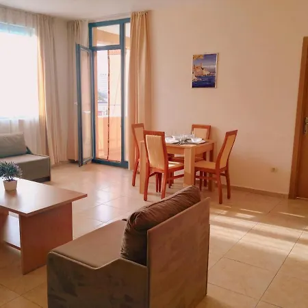 Konstantin In Trakia Plaza Sunny Beach